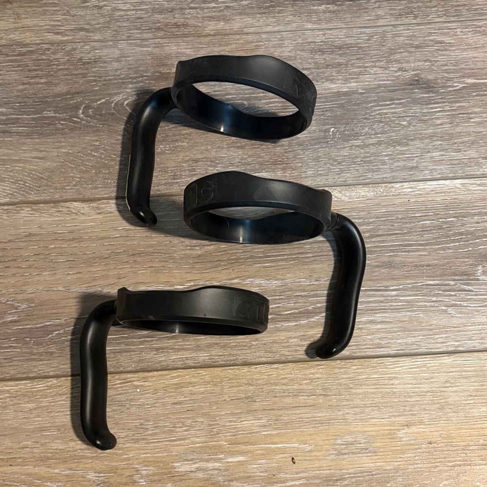 NWT Set of 3 Tumbler Handles for 30oz tumblers